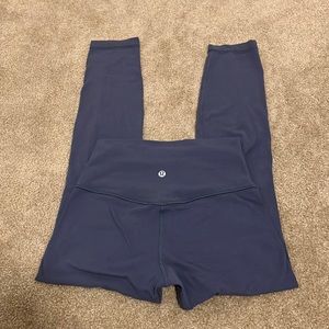 Discontinued lululemon leggings in the color water drop size 4 align 25”